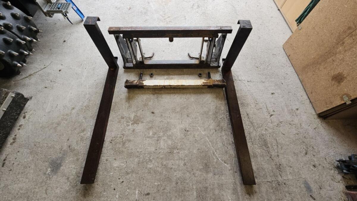 Adapter für Euroaufnahme, Palettengabel 2