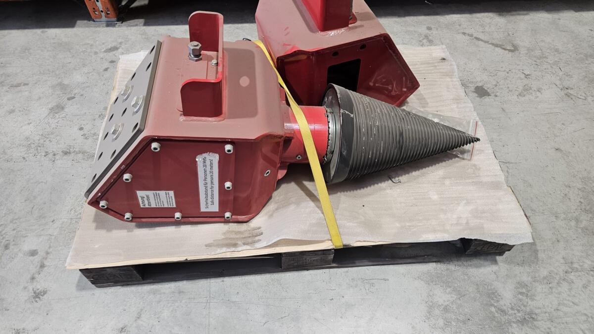 Lasco Kegelspalter Holzspalter Bagger Rückewagen Schlepper 3