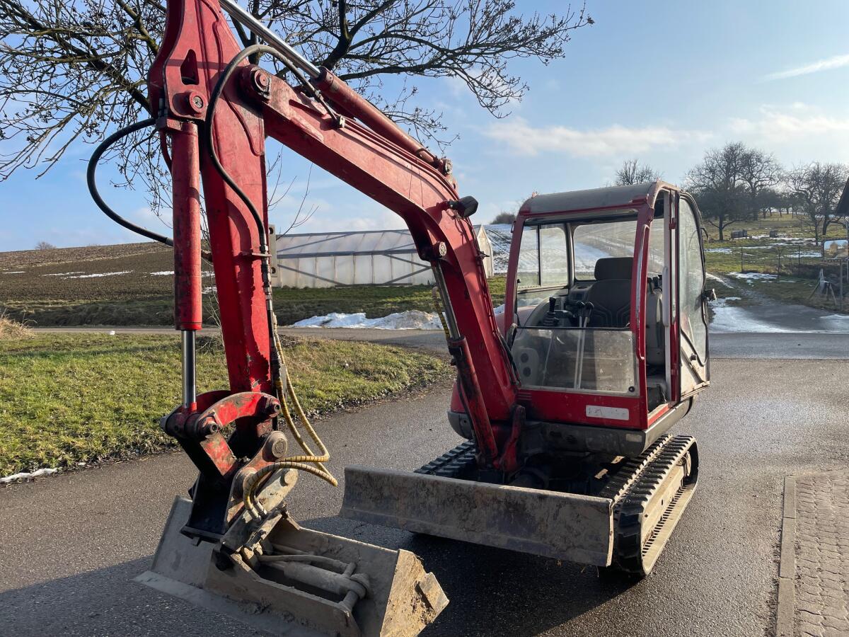 Bagger 3,5 t Minibagger Neuson 2
