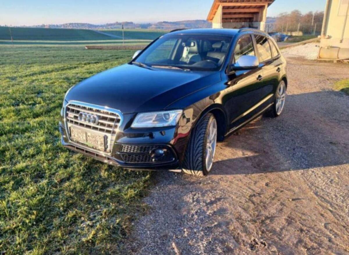 Audi SQ5 2
