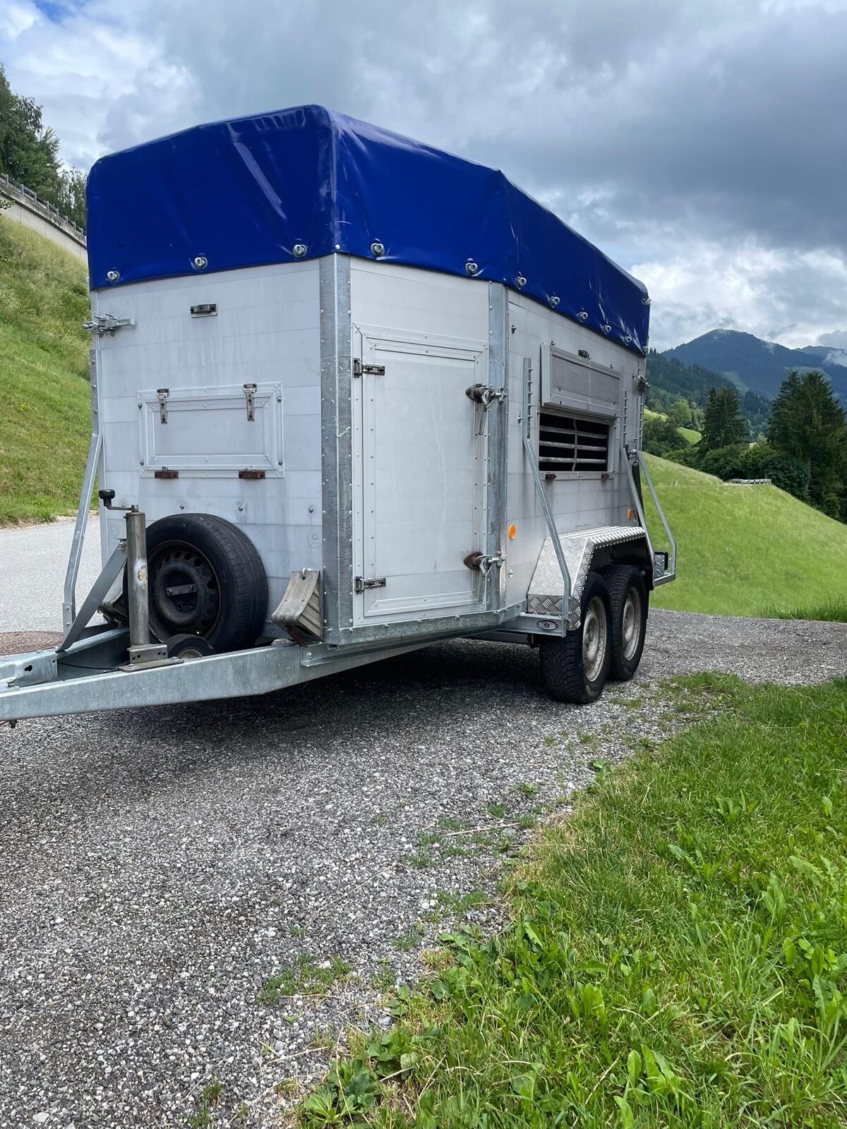 Viehanhänger 2