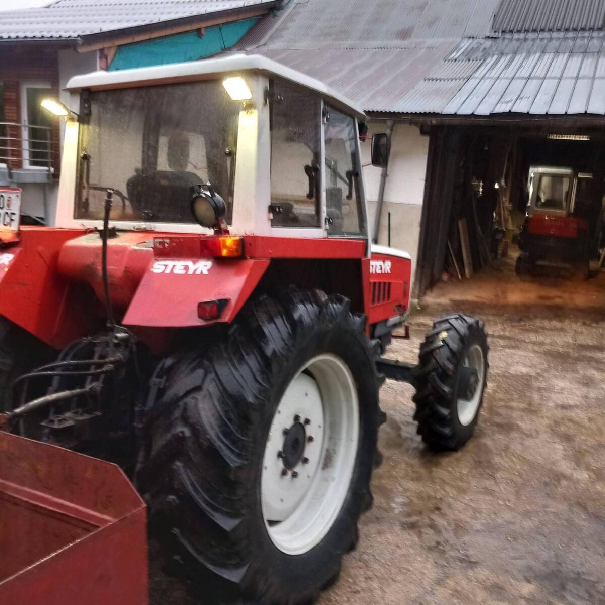 Traktor Steyr 8100 3
