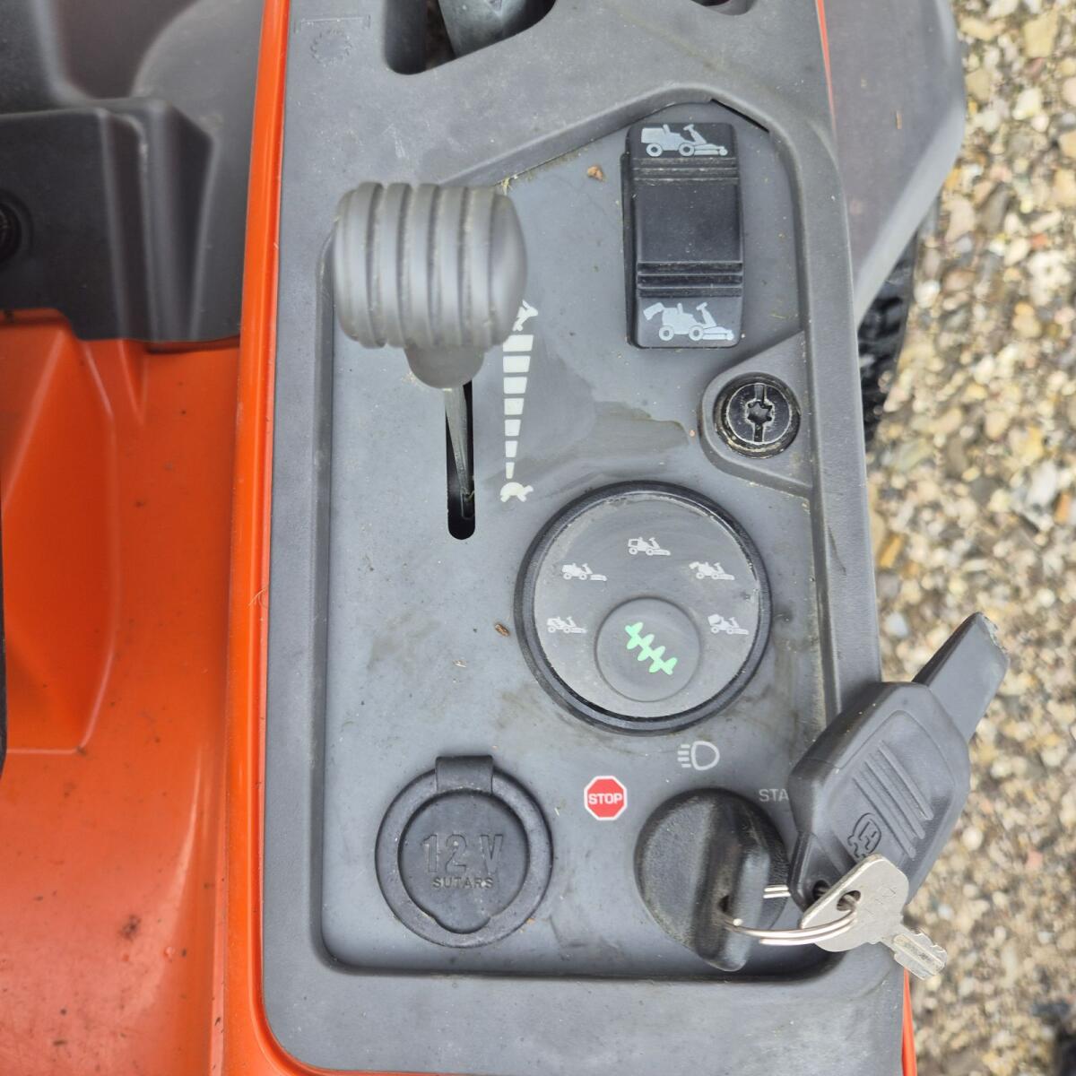 Husqvarna Rider TS320 AWD 2