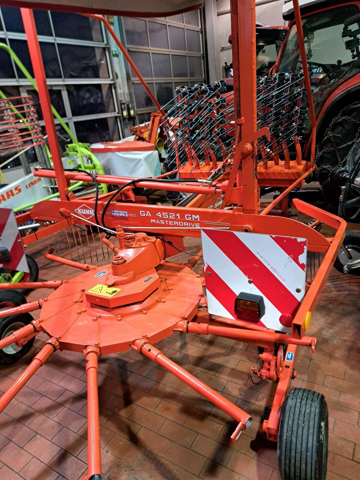 Kuhn Schwader 4,5 m GA 4521 Masterdrive 2