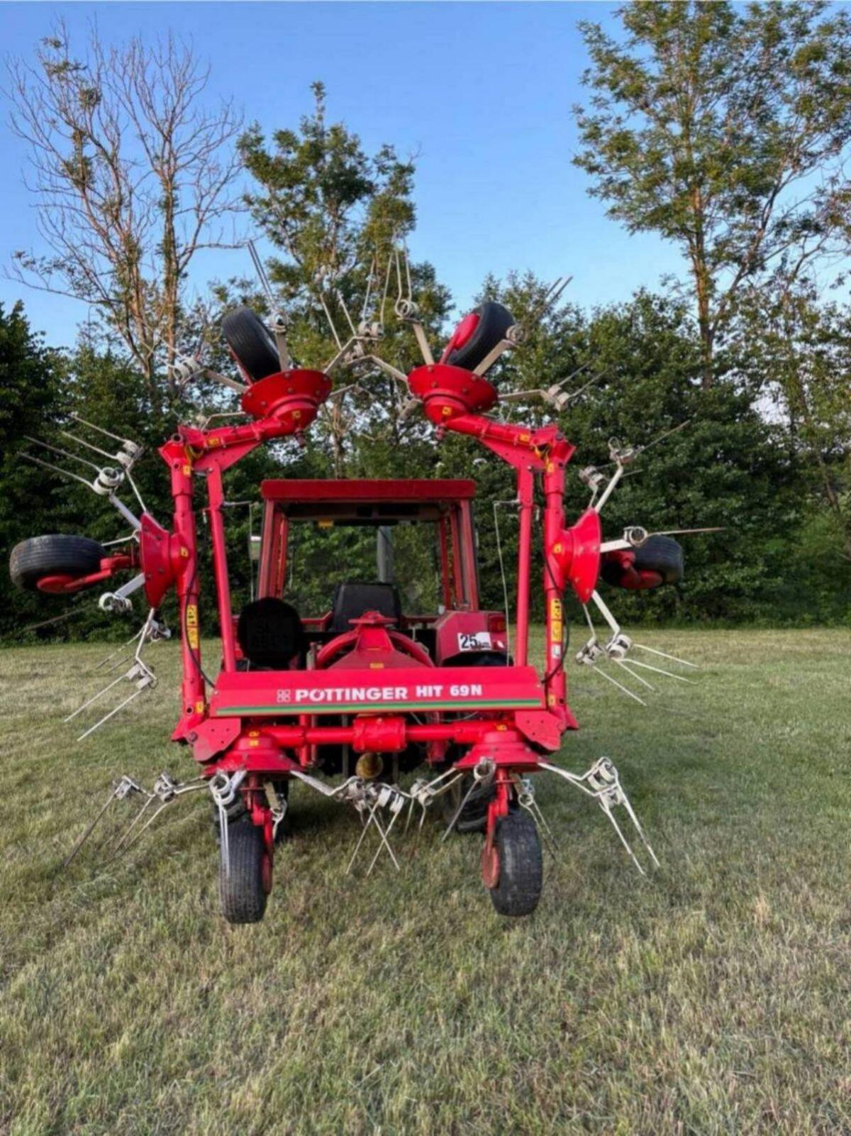 Pöttinger Hit 69N 2