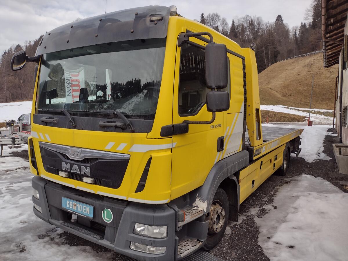 MAN TGL 12.250 4x2 Euro 6 Abschleppfahrzeug 2