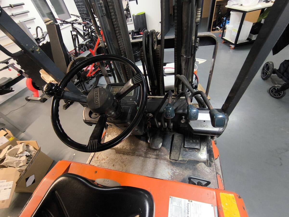 Toyota Triplex Elektrostapler Gabelstapler Stapler 3
