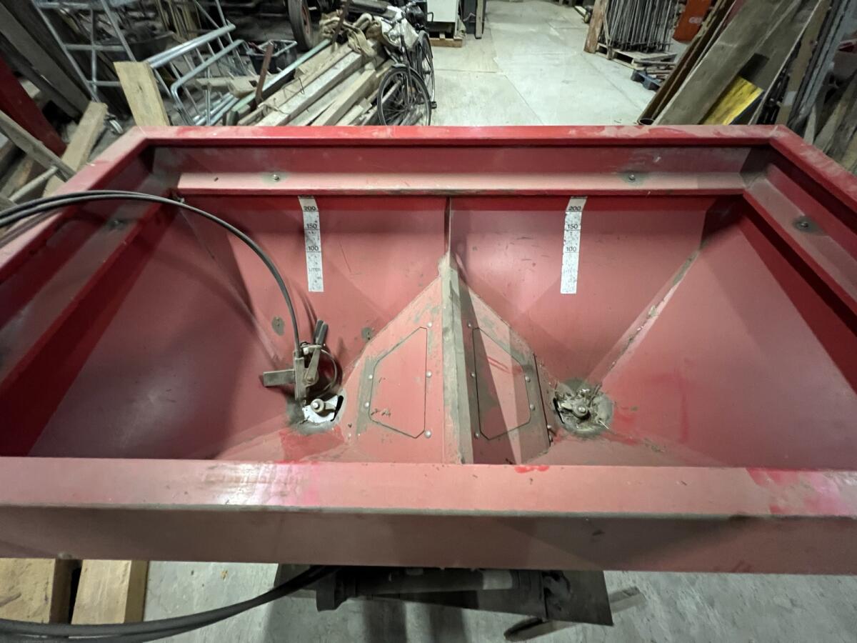 Accord Discus Düngerstreuer 2