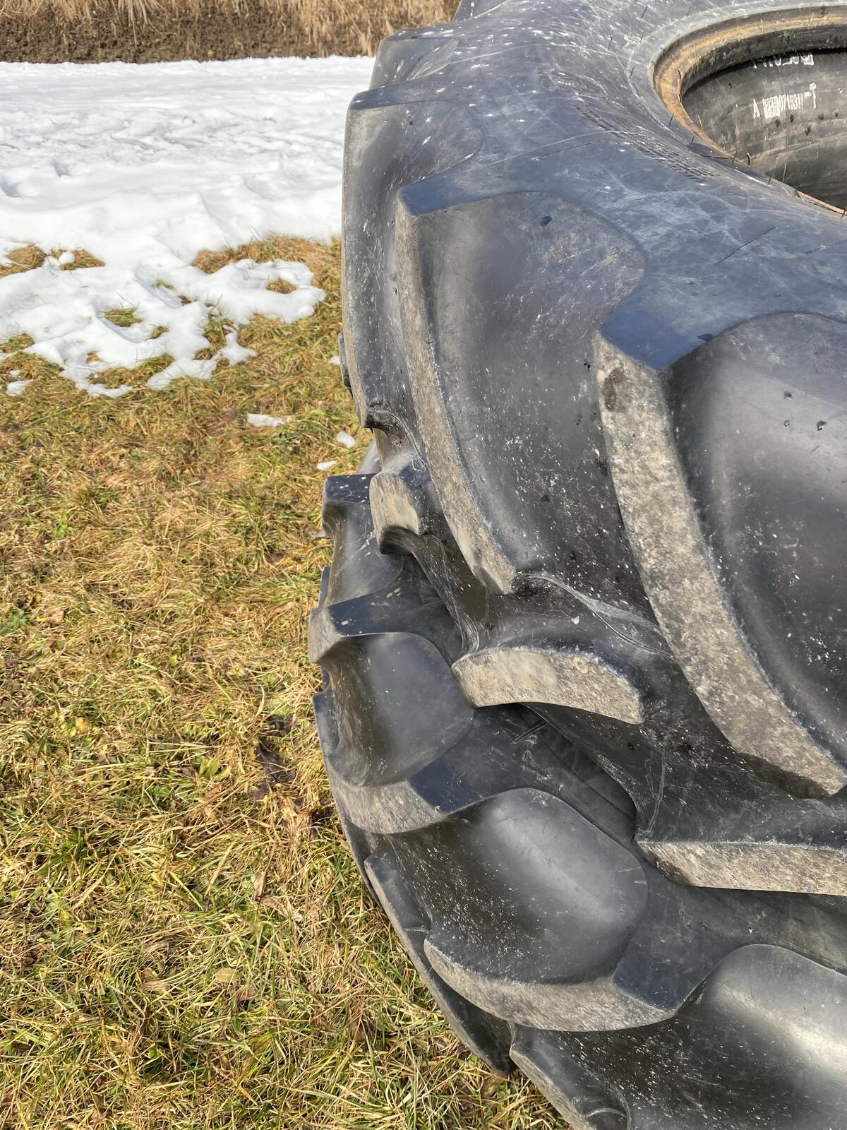 Traktorreifen 420/85R30 3