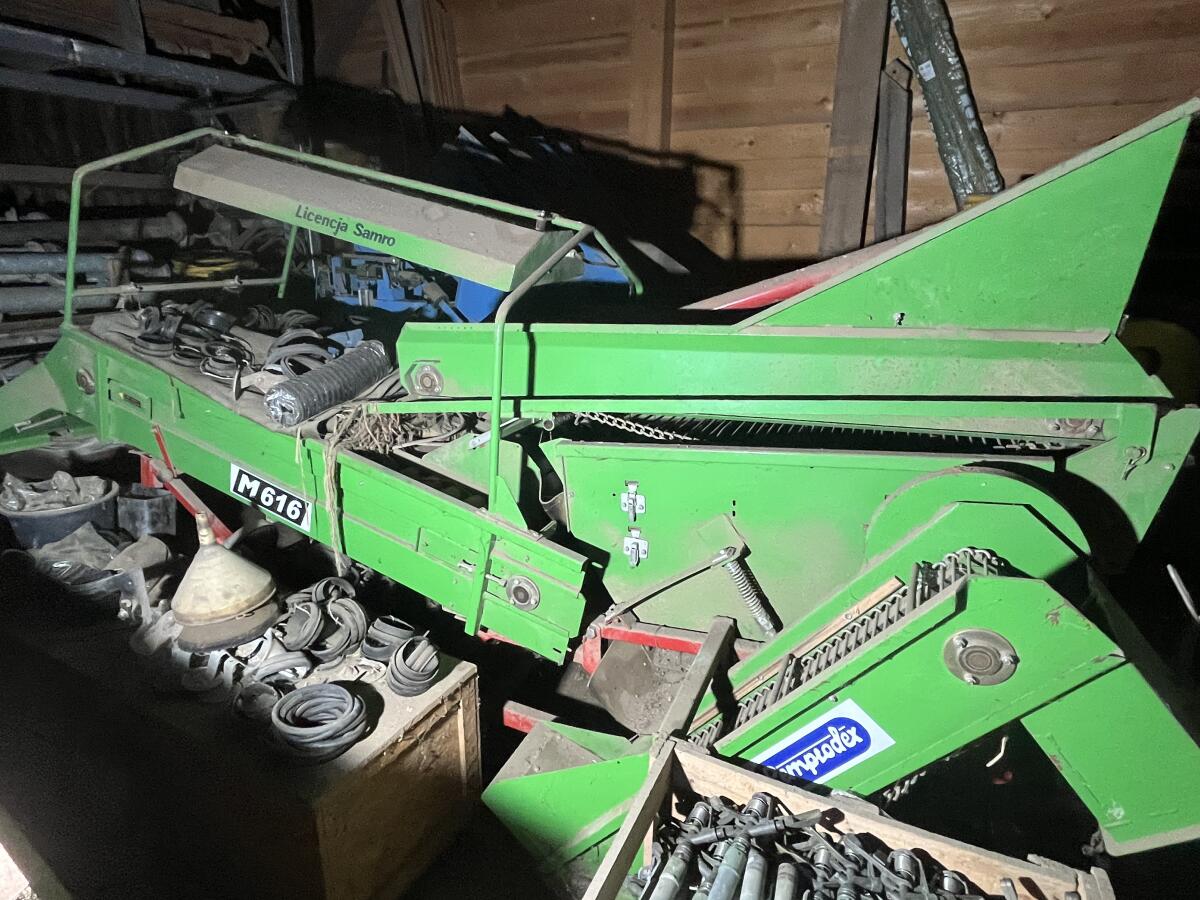 Sortiertisch und Bunker für Kartoffel und Zwiebel 2