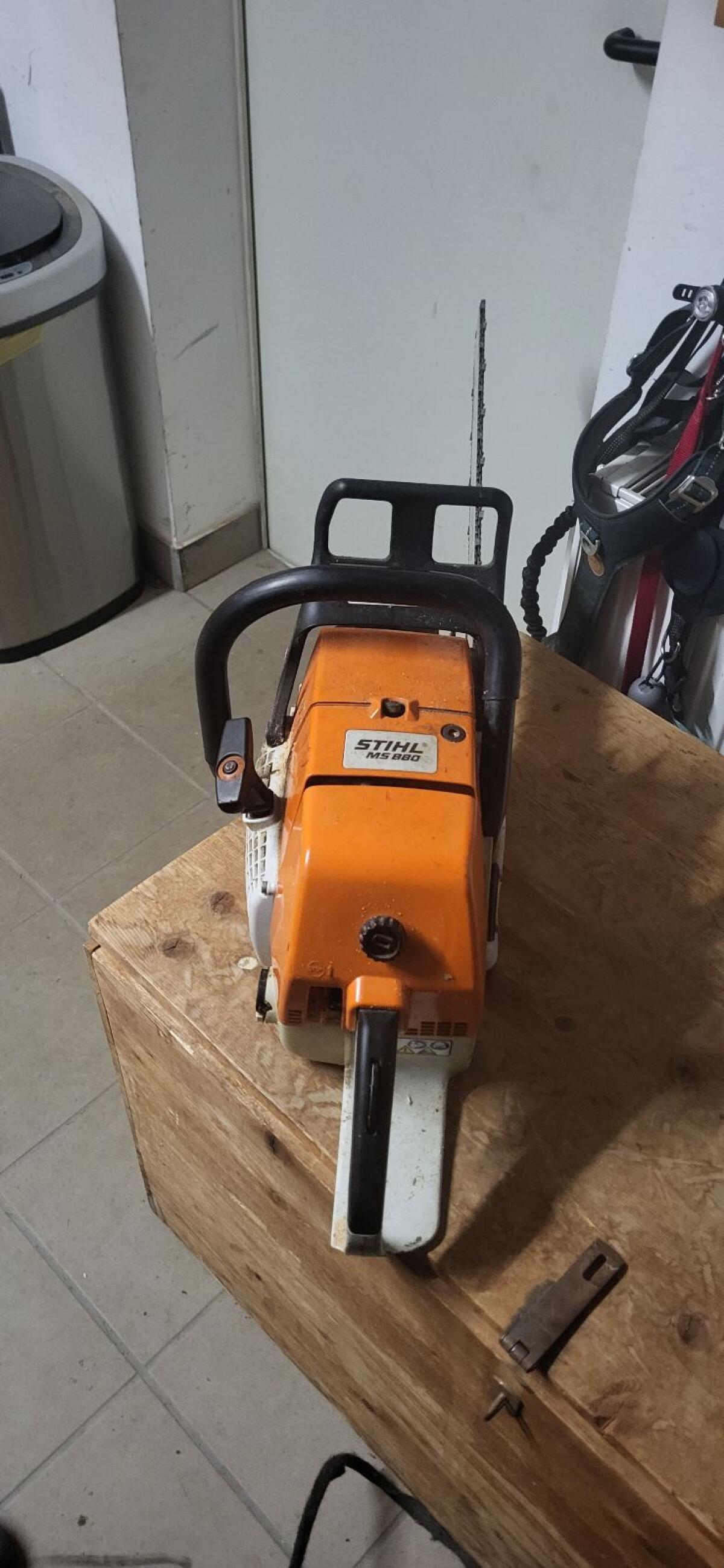 Stihl Motorsäge MS880 2