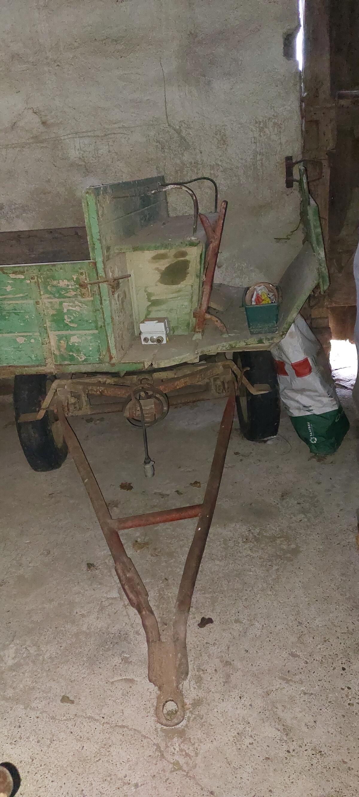 Div. Kipper und Anhänger 2