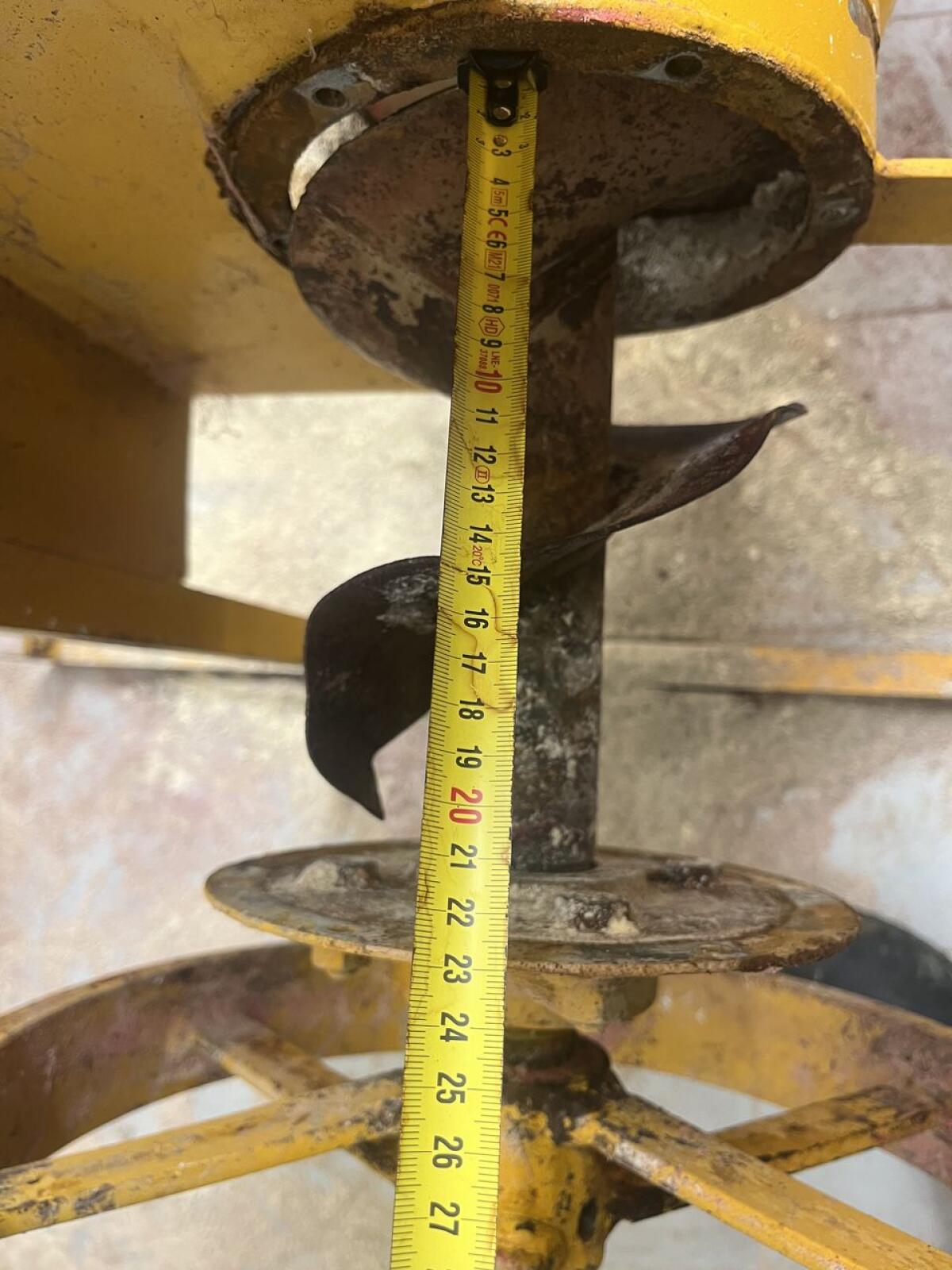 Vertikalmischer - Förderschnecke Welle Ersatzteil 2