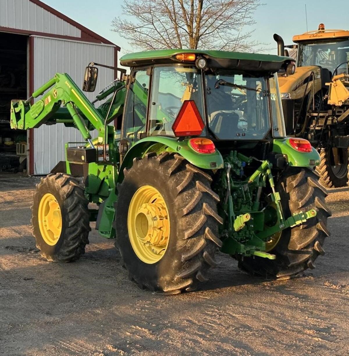 John Deere 5075M 2