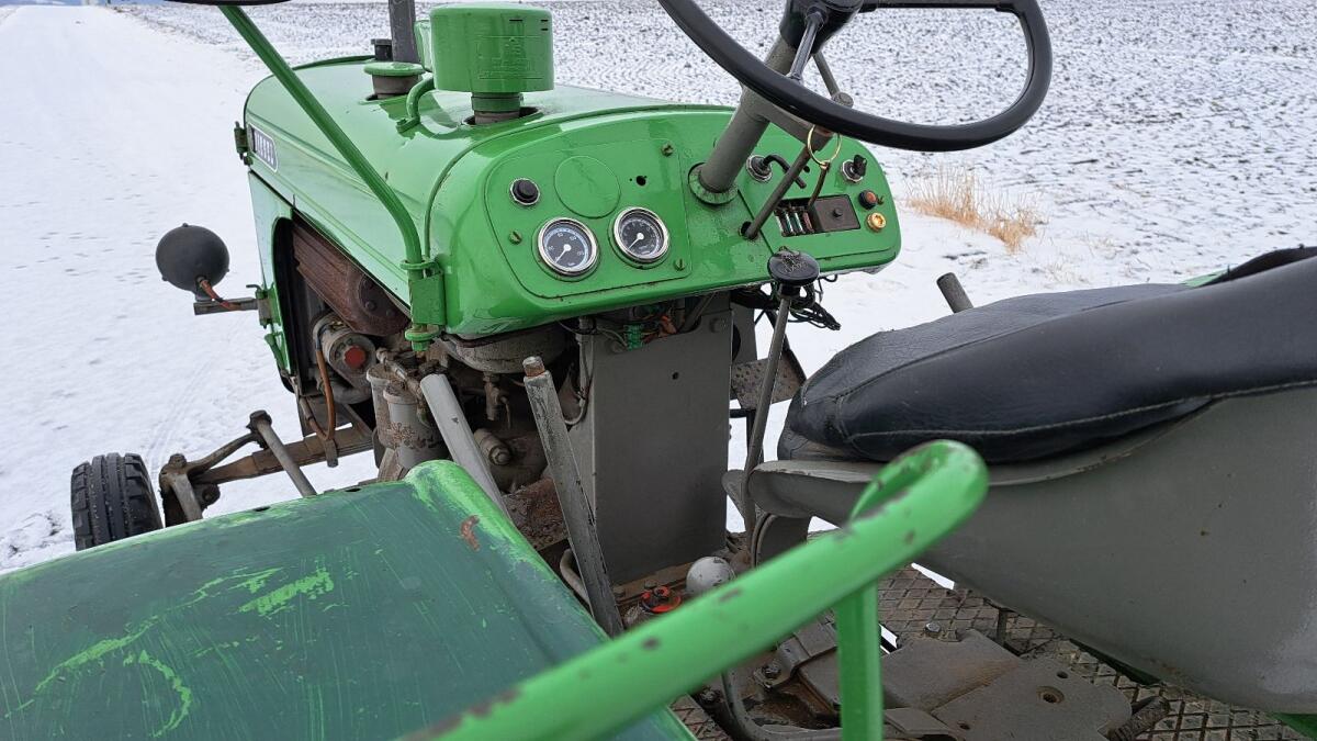 Steyr Traktor T180A 3