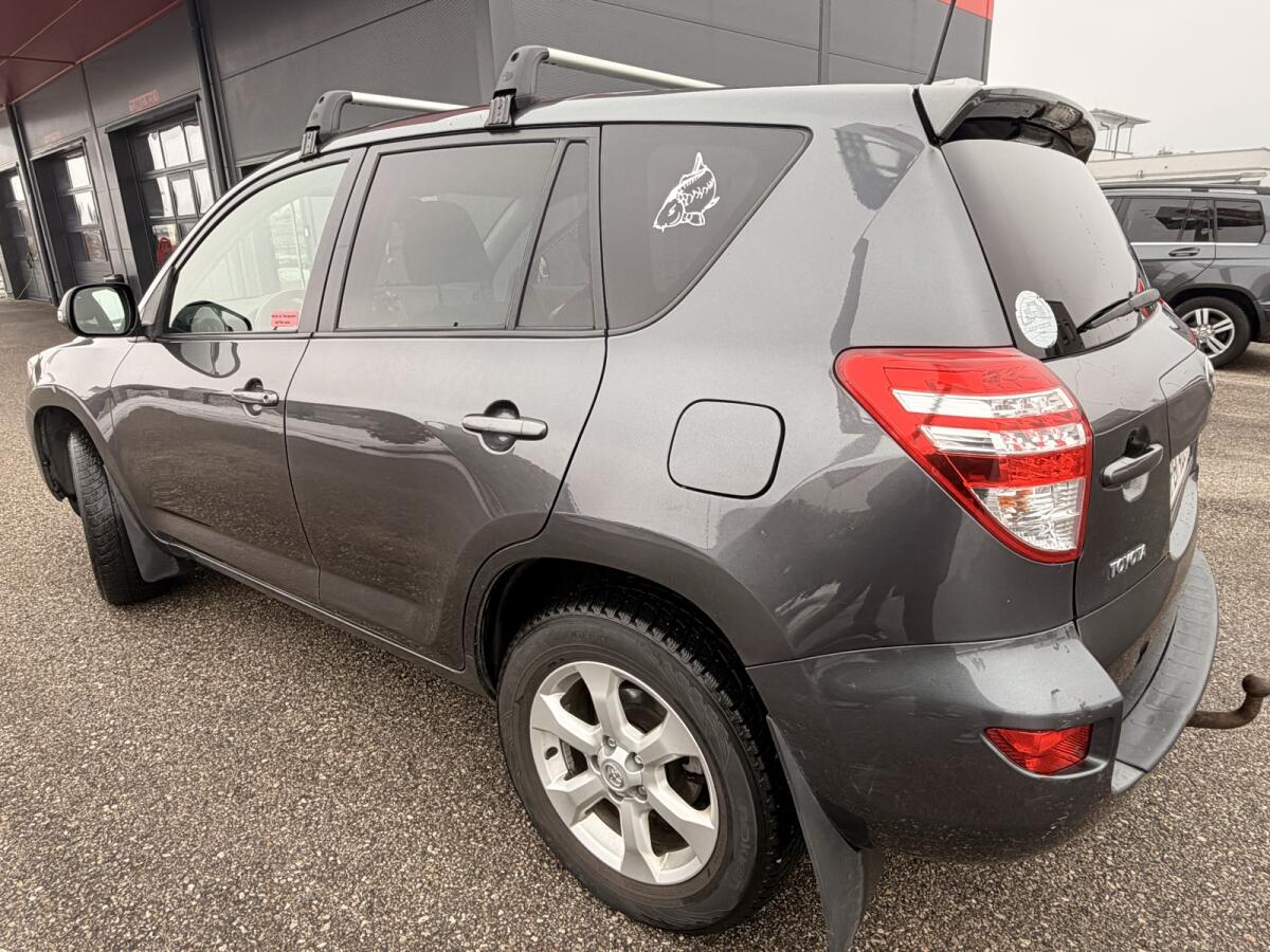 Toyota RAV4 mit ARBÖ Pickerl 3