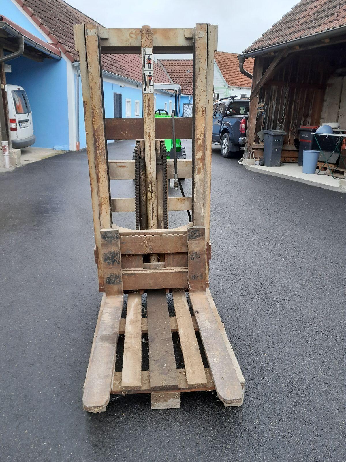 Staplermast Freihub Crown 2