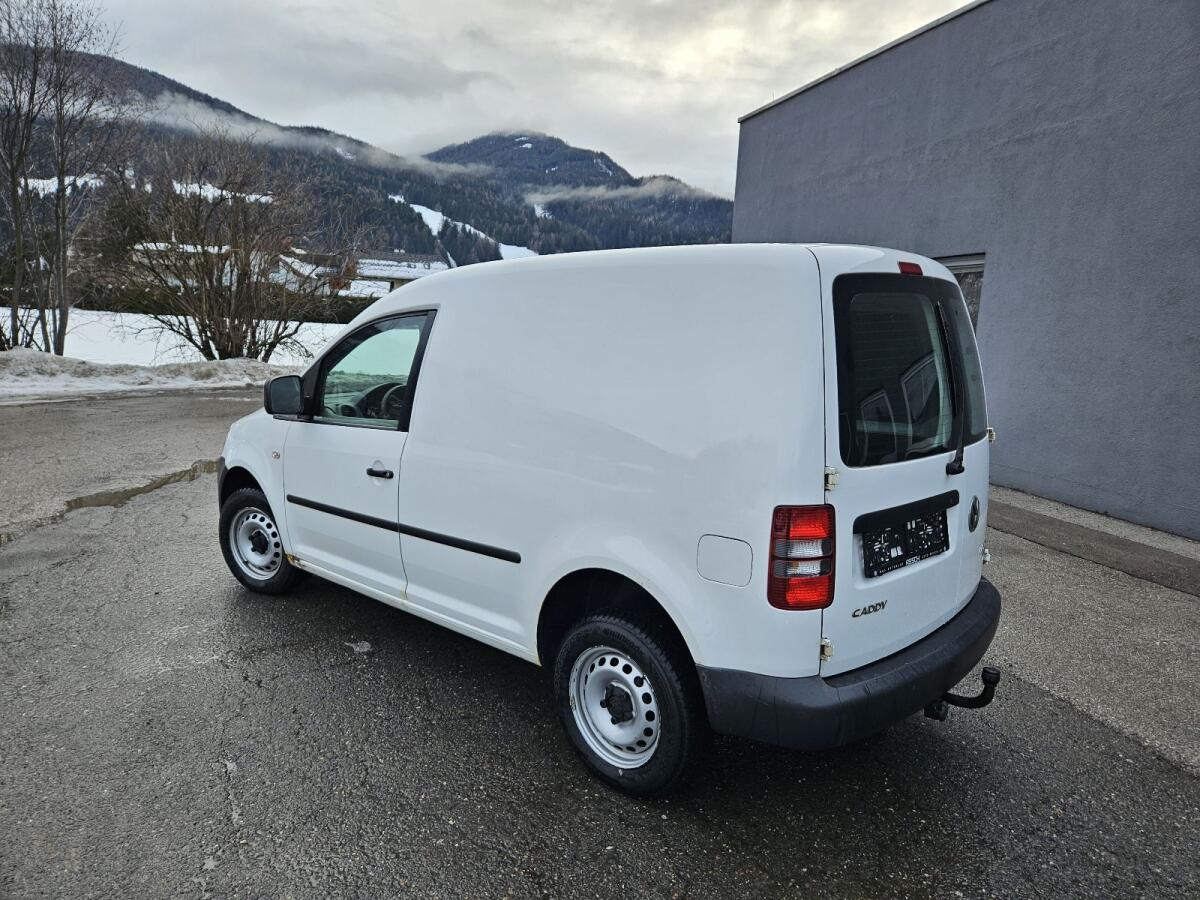 VW Caddy 2.0 TDI 4Motion 2