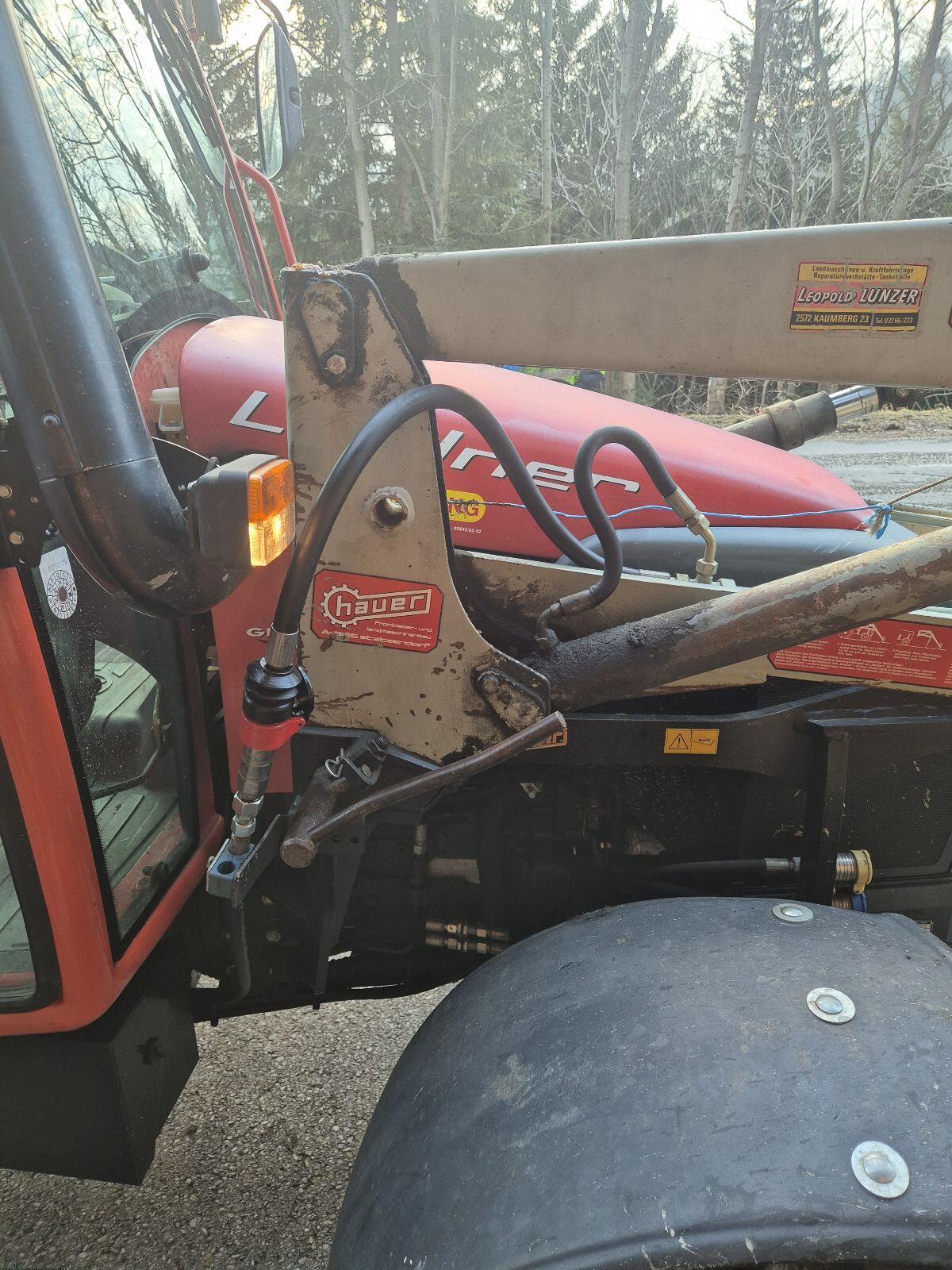 Frontlader Hauer 3