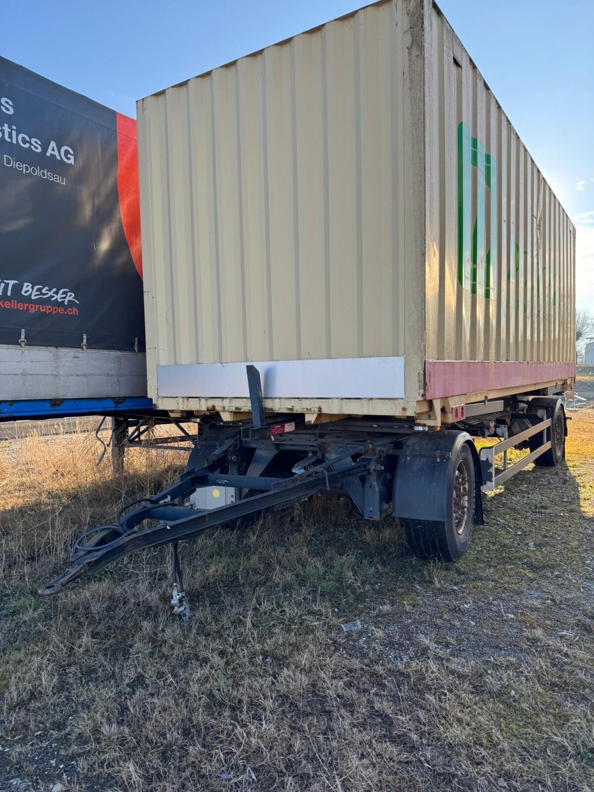 LKW Anhänger inkl. Container 2