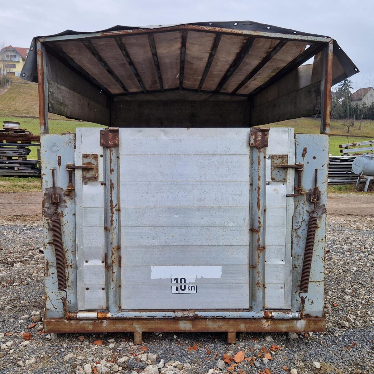 Aufbau Tiertransporter 2