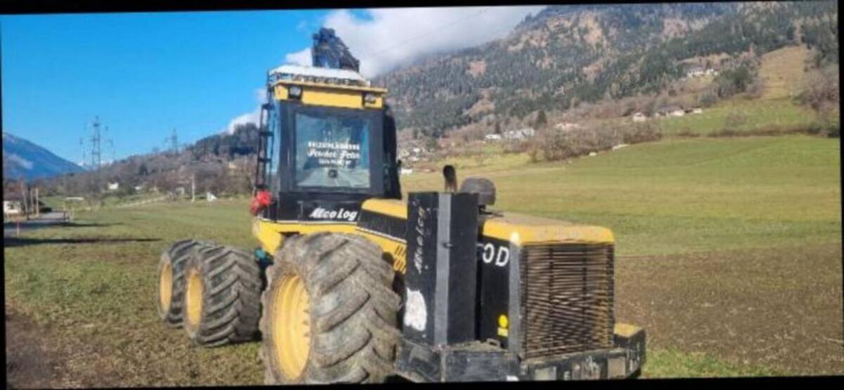 Ecolog 580D Harvester 3