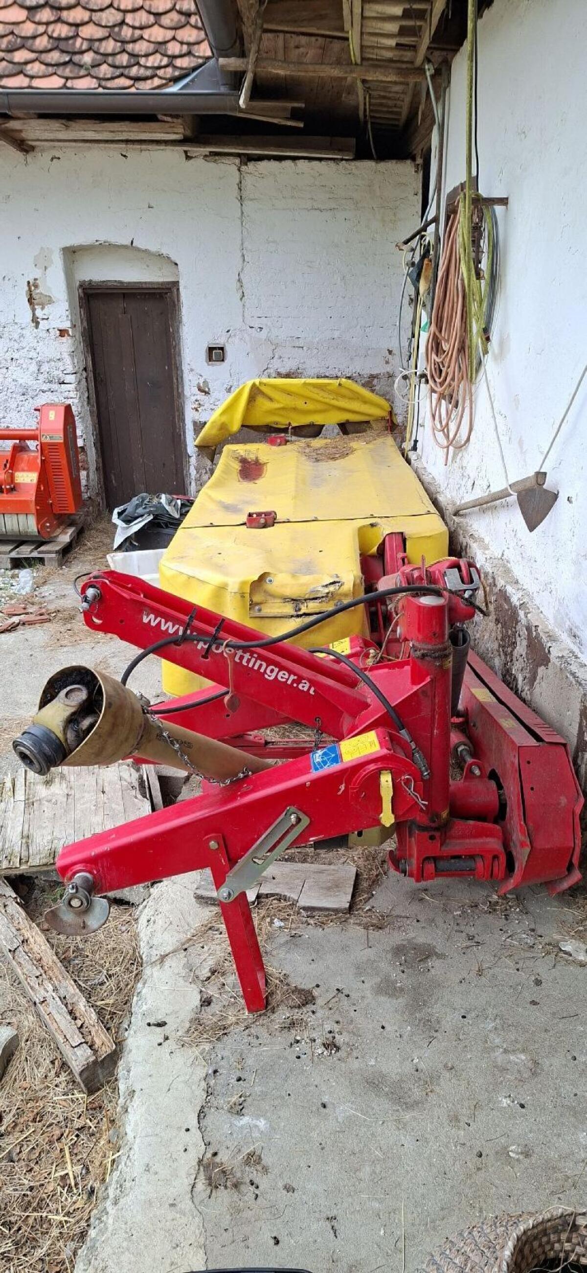 Pöttinger Novadisc 305 Scheibenmähwerk 3