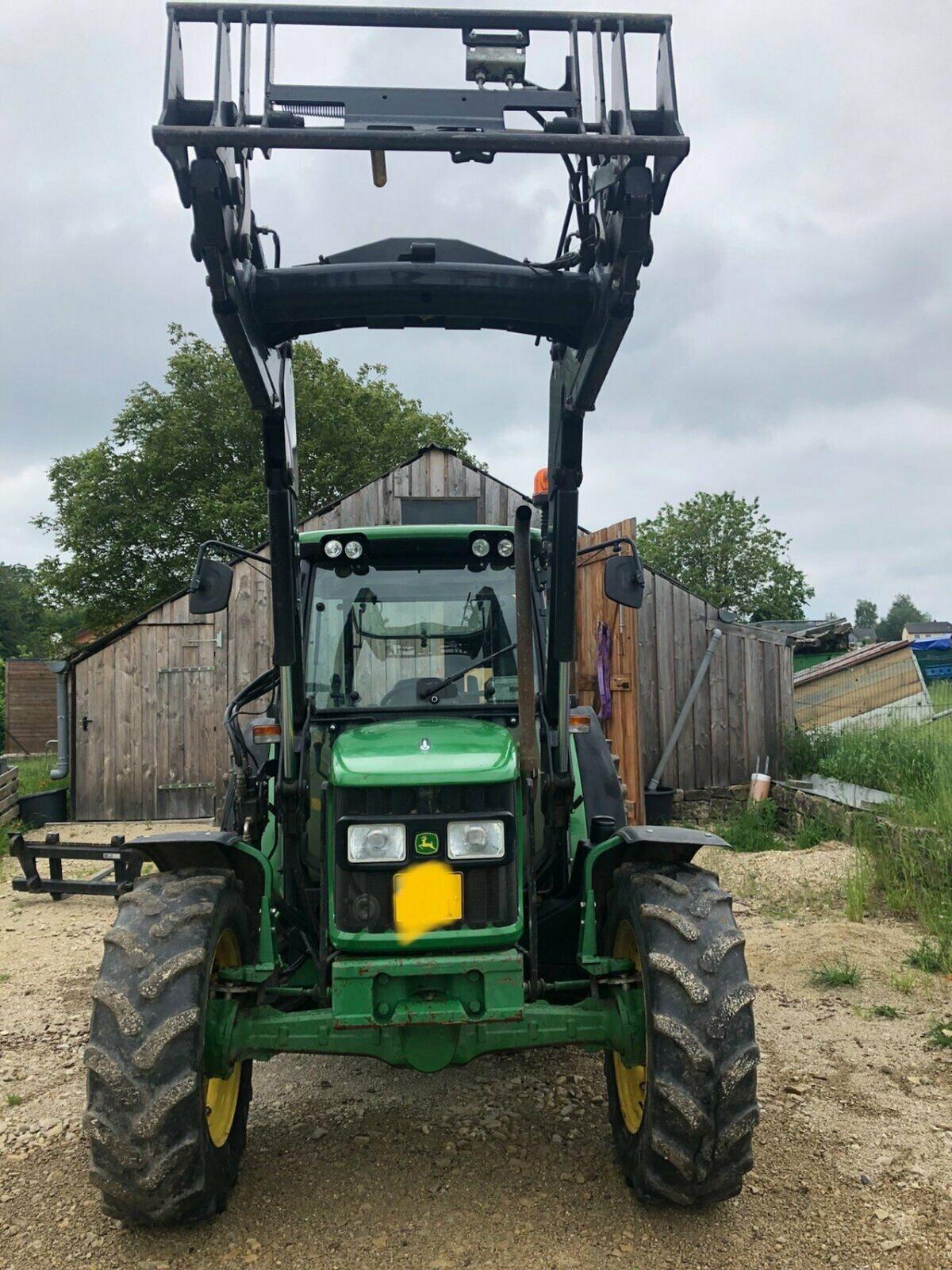 John Deere 5415 Traktor 3