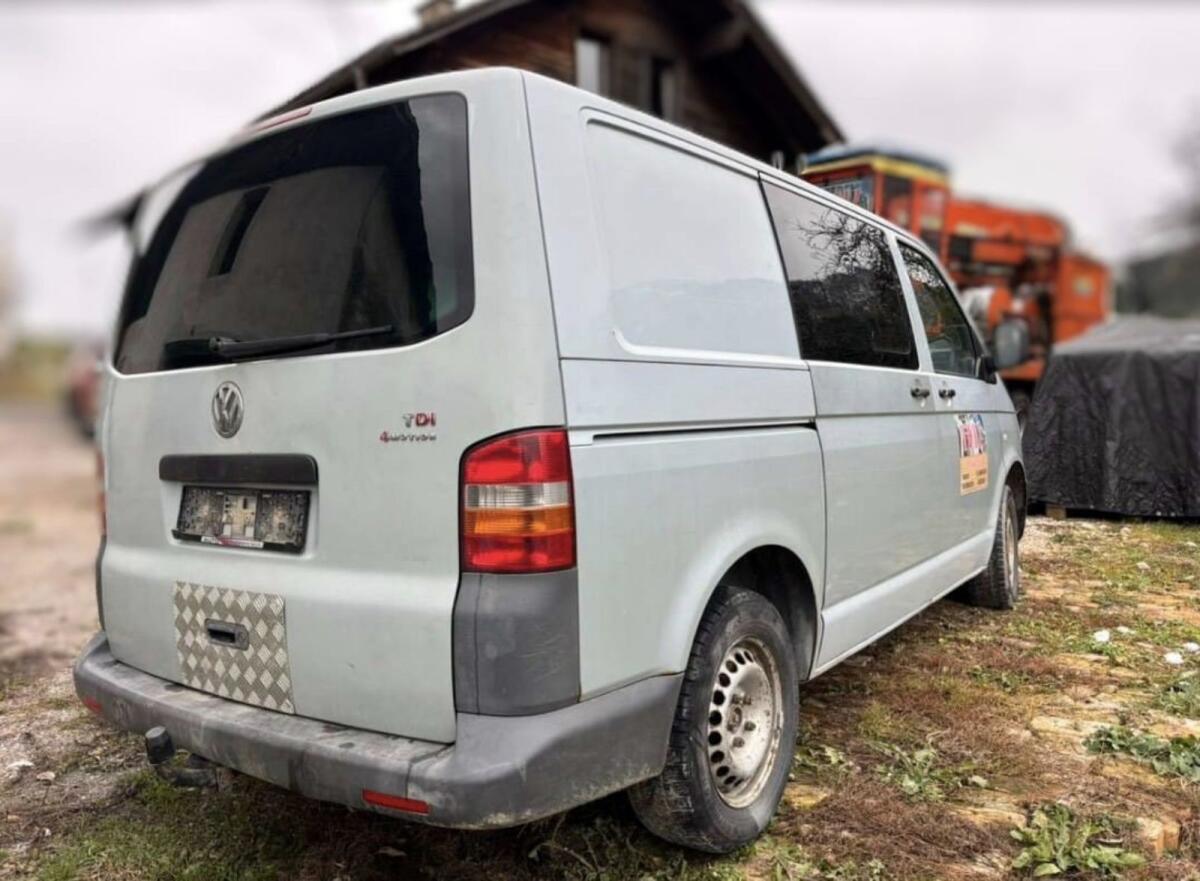 Volkswagen T5 Transporter 2