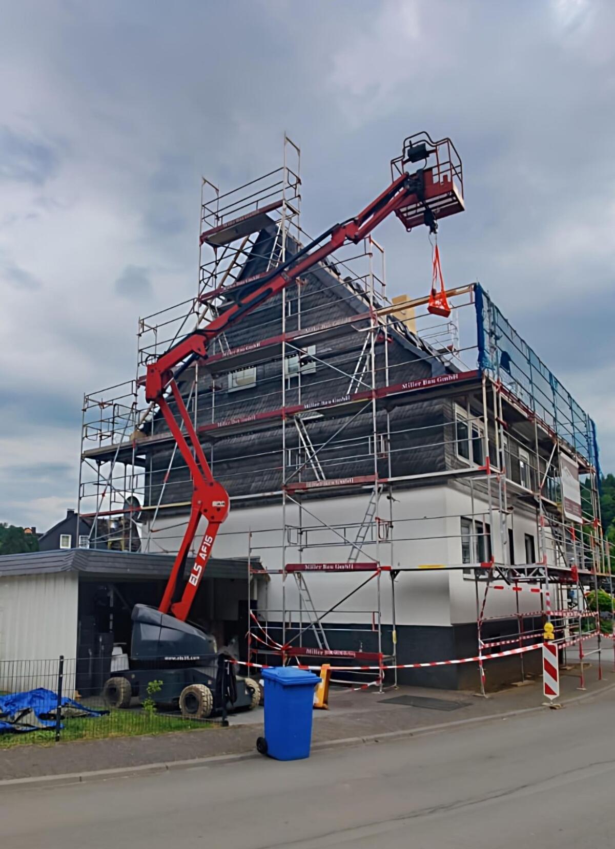 ELS Lift AE15 Teleskop Arbeitsbühne Hubsteiger 15m, 413bh 2