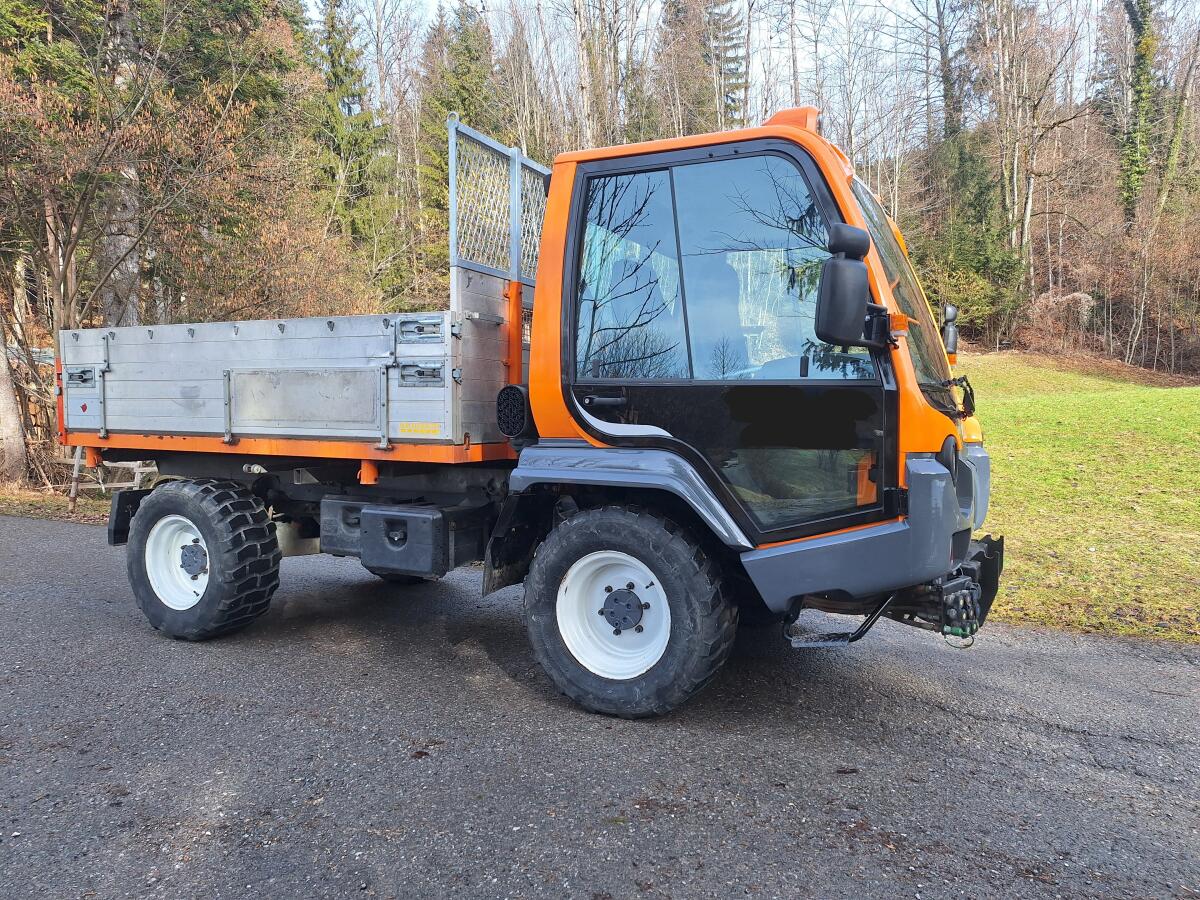 Lindner Unitrac 82 S 2