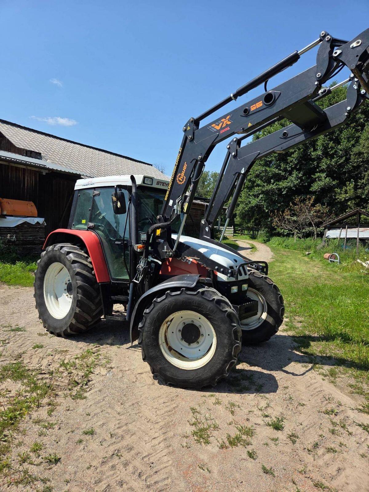 Steyr 9094 mit Frontlader Hauer VX 95 2