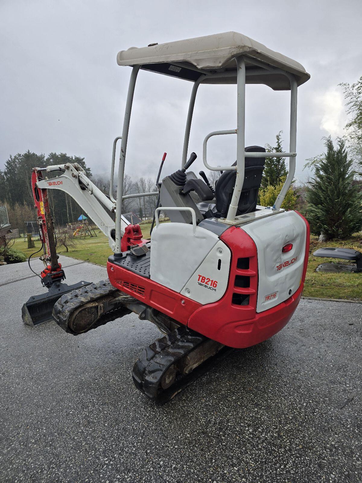 Takeuchi TB216 3
