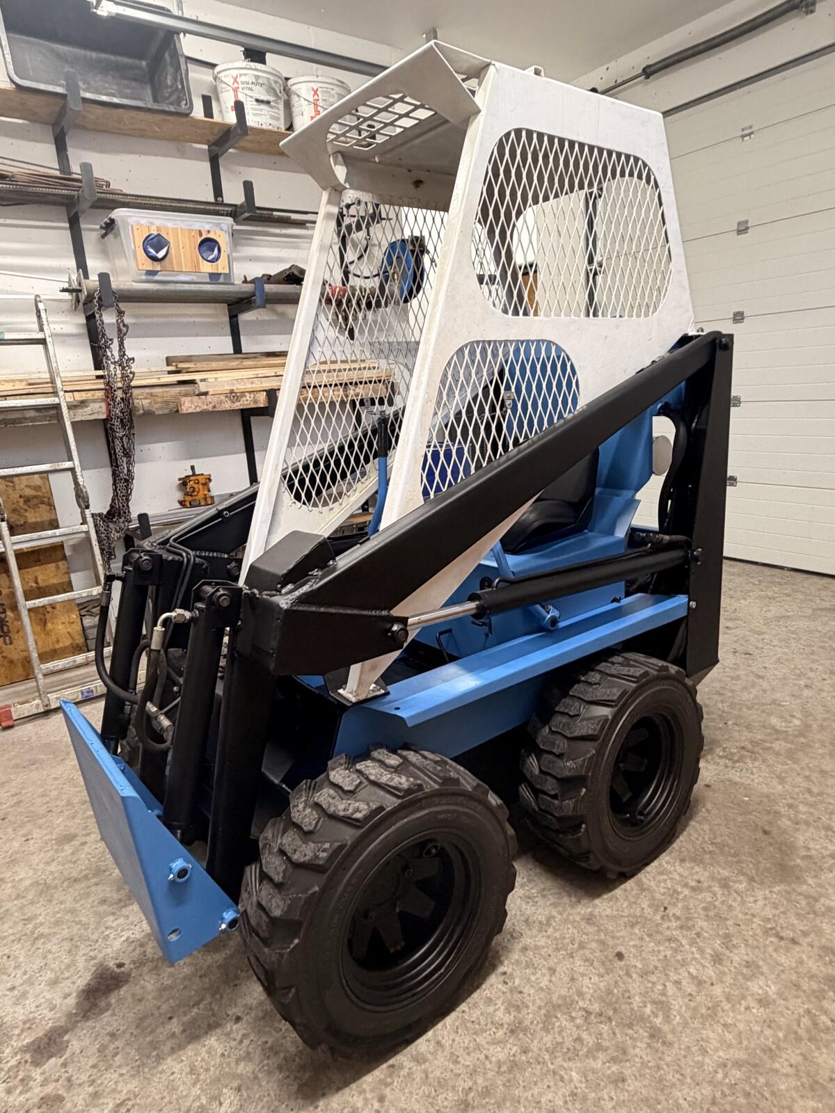 Hoflader Gehl L600 3