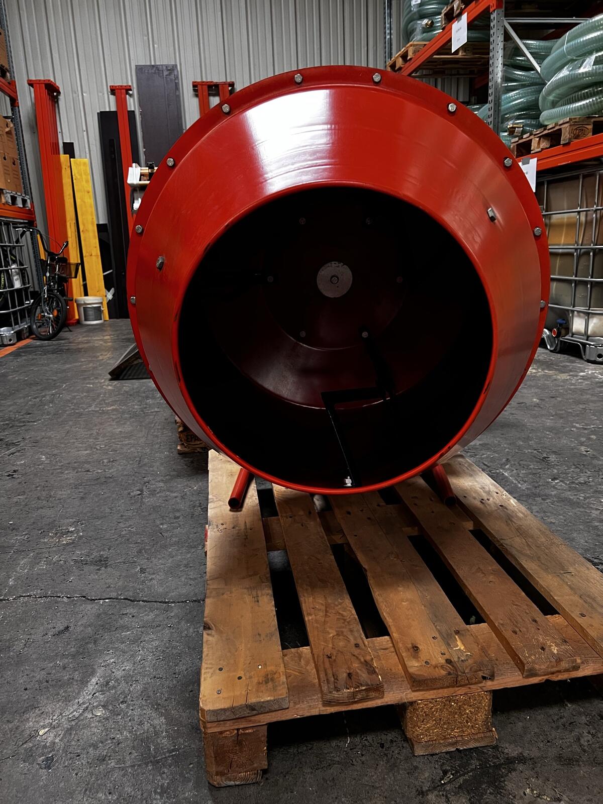 Betonmischer mit Dreipunkt-Anbau und Zapfwellenbetrieb 2