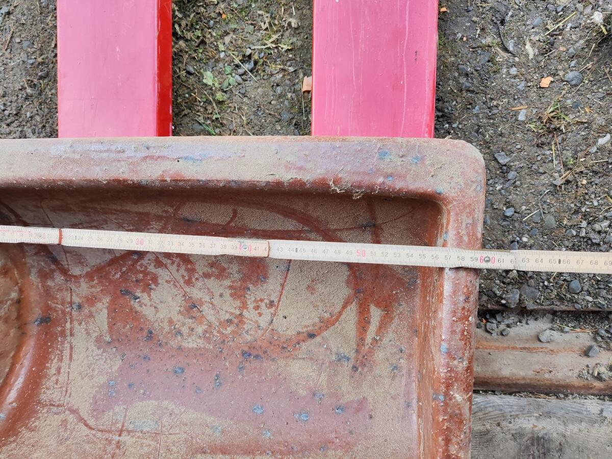 Futtertröge aus Beton zu verschenken 2