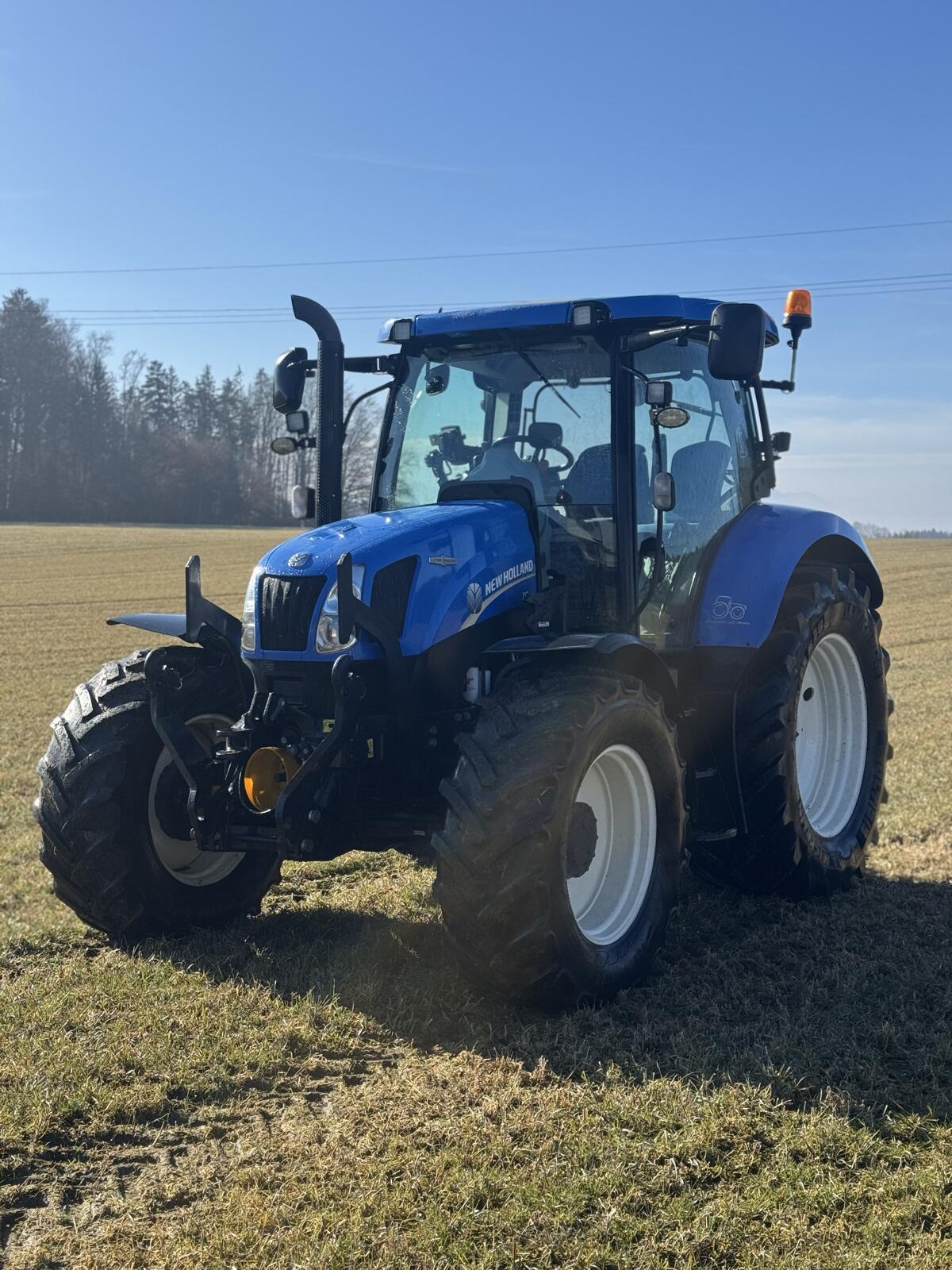 New Holland T6.140 AC Stufenloser Traktor 2