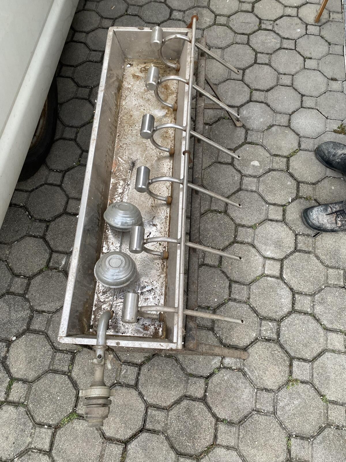 Abfüllmaschine 6 Zapfhähne händisch 2