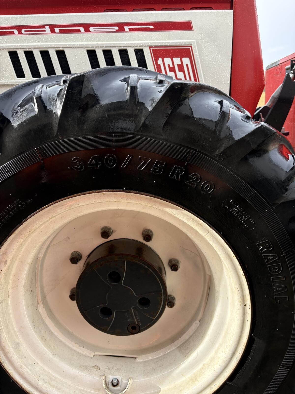 Reifen 340 75 20 3