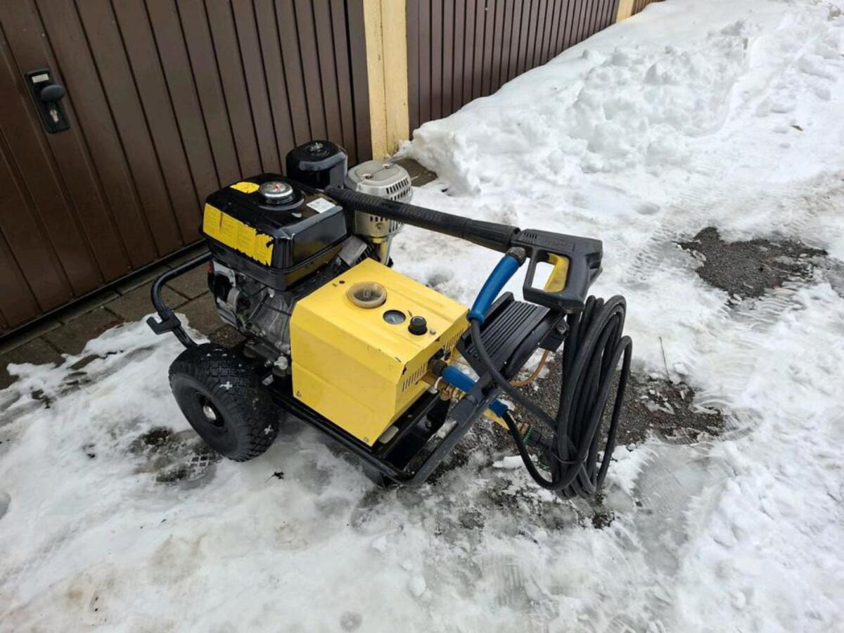 Kärcher HD 1050 b Hochdruckreiniger Benzin 3