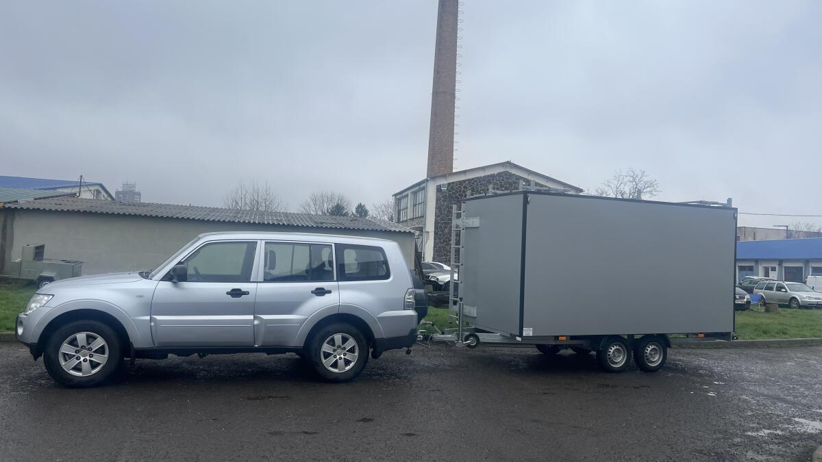 DJI Agras T50 Drohne, Komplettset mit Anhänger 3