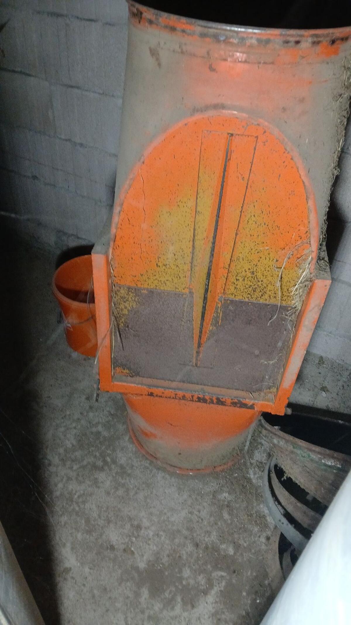 Auer Heugebläse mit Rohre und klappen 3