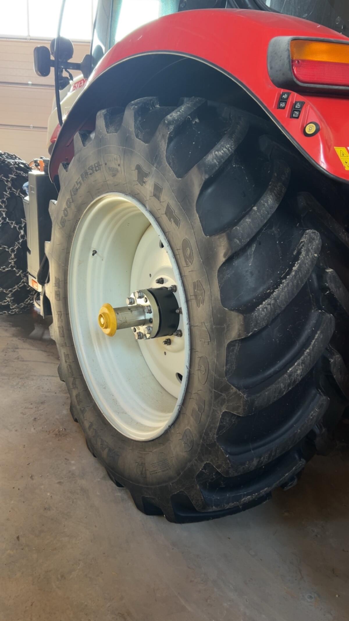 Vekaufe Kompletträder 600/65R38 + 480/65R28 2