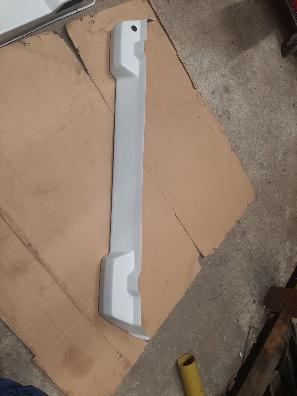 Scheinwerferblende Steyr Serie 80 2