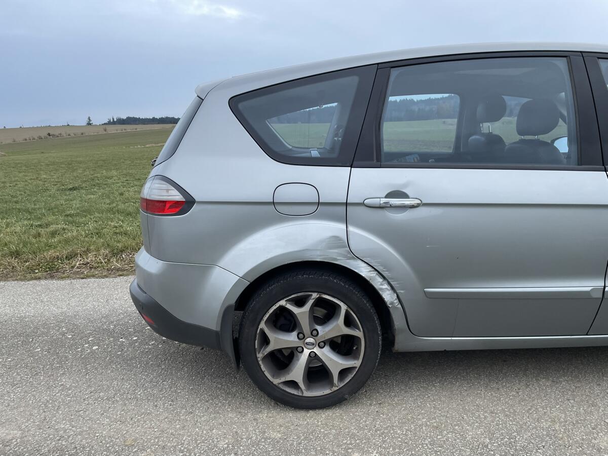 Ford s-max 2