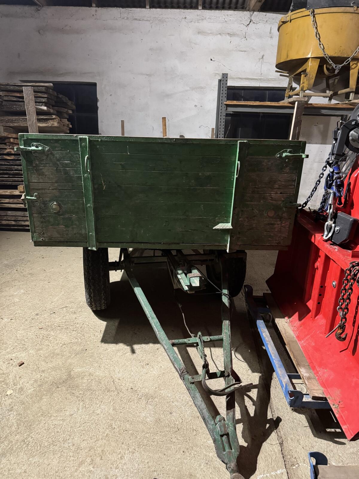 Gummiwagen Anhänger 2