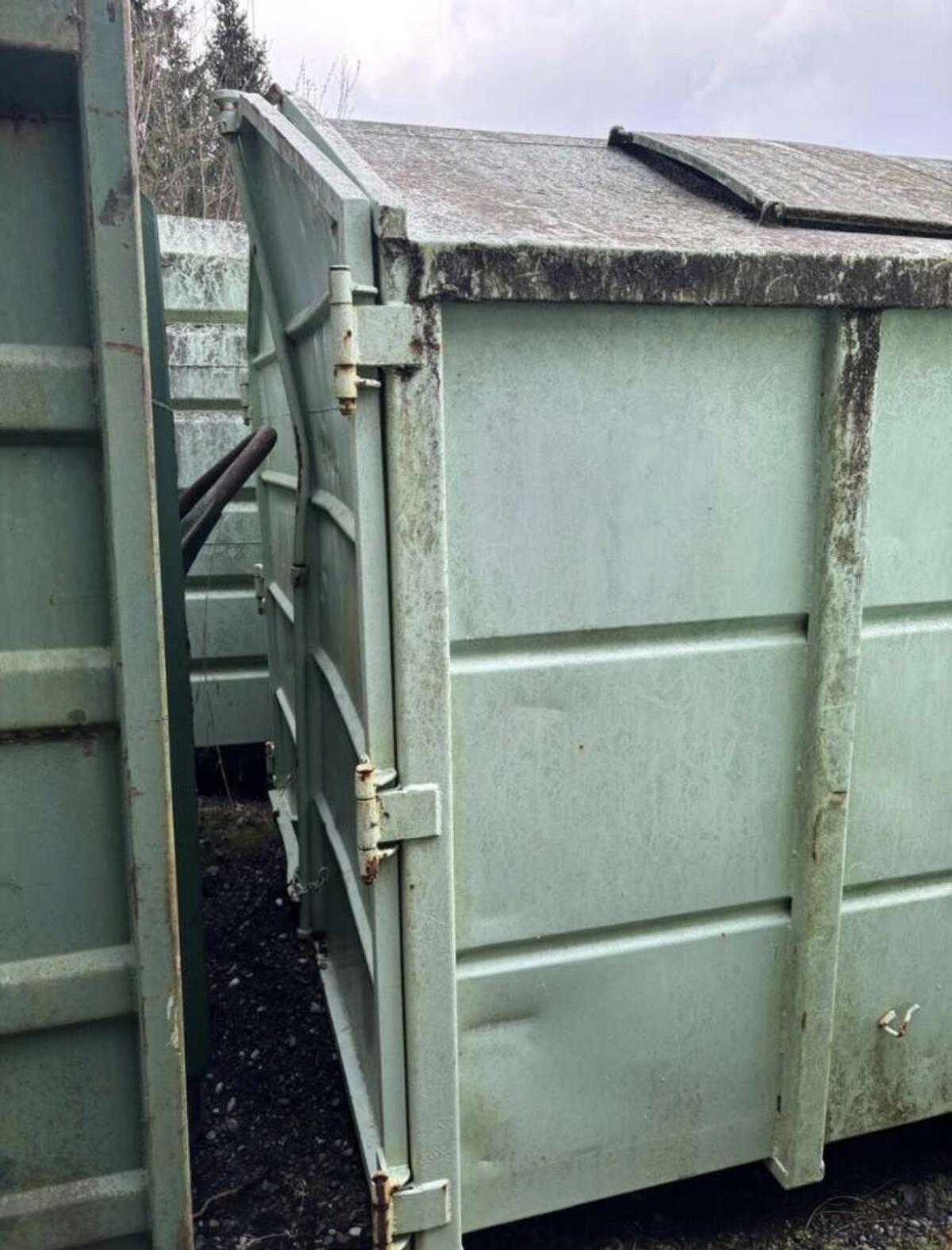 Abrollcontainer DIN 30722 - 25 m³ 3