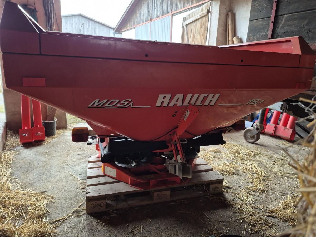 Mineraldüngerstreuer 3