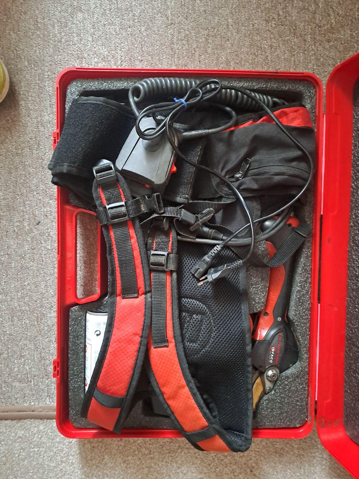 Akku Baumschere Electrocoup F3010 2