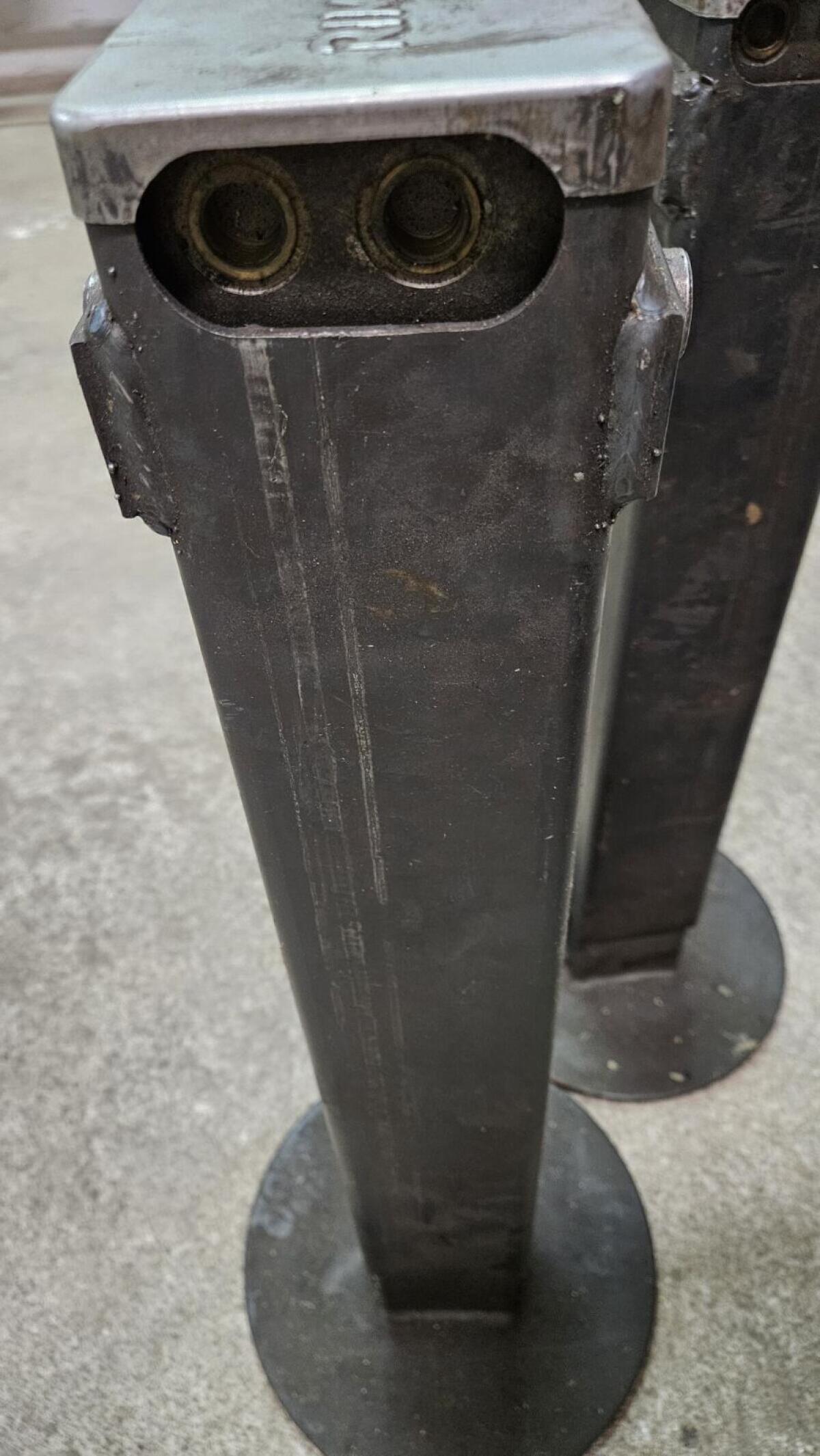 hydr. Stützfüße 2